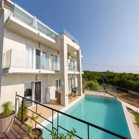 Hacienda Villa *